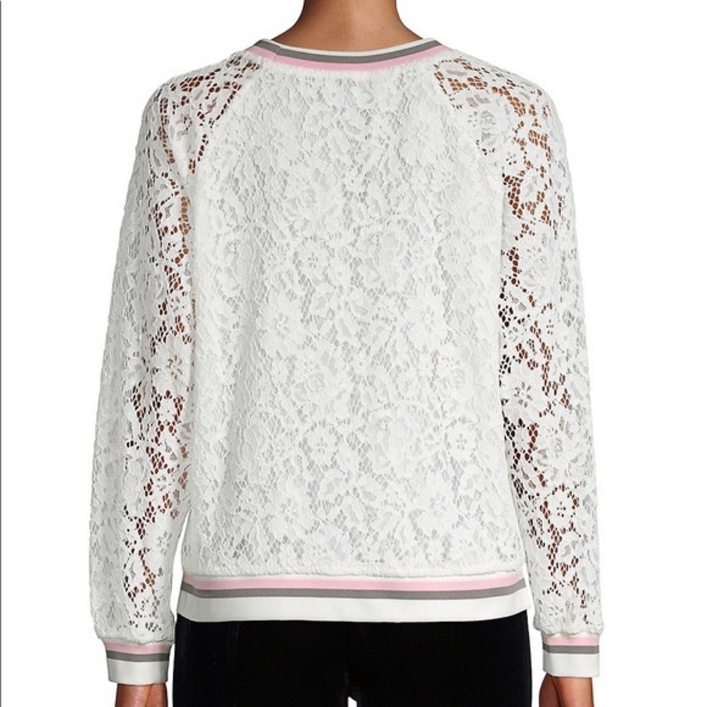 Stellah Floral Lace Top - Picture 2 of 6